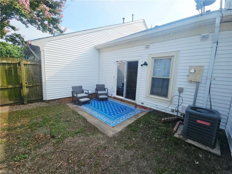 Photo 23 of 37 residential for sale in Virginia Beach virginia