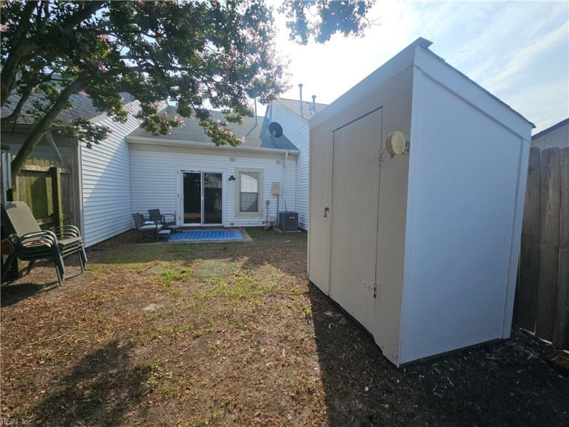 Photo 24 of 37 residential for sale in Virginia Beach virginia
