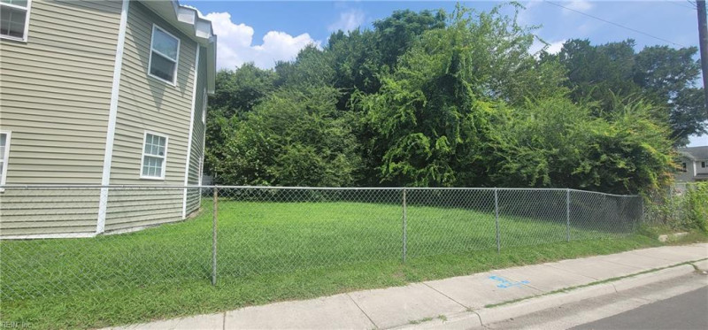Photo 19 of 21 residential for sale in Portsmouth virginia Photo 19 of 21 residential for sale in Portsmouth virginia