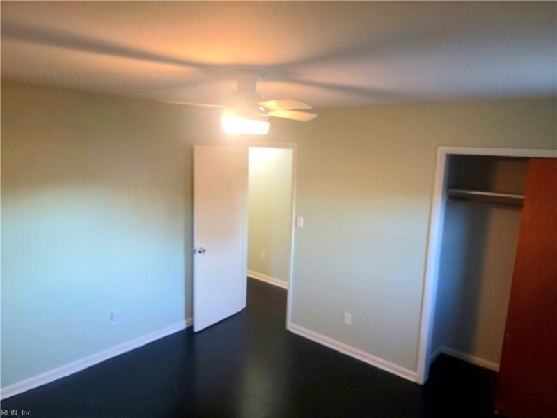 Photo 12 of 22 residential for sale in Hampton virginia