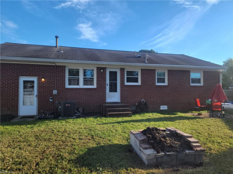 Photo 20 of 22 residential for sale in Hampton virginia