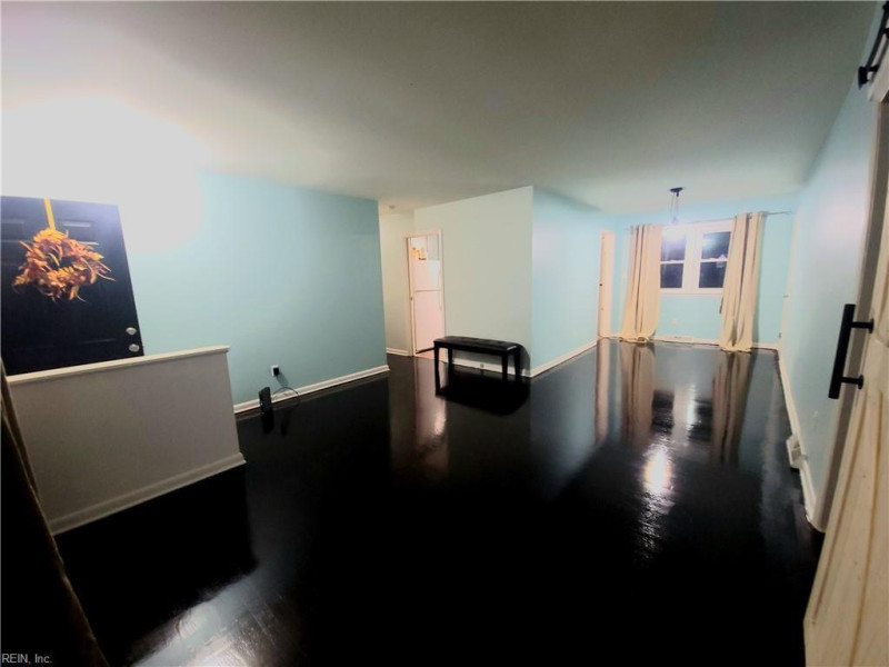 Photo 5 of 22 residential for sale in Hampton virginia