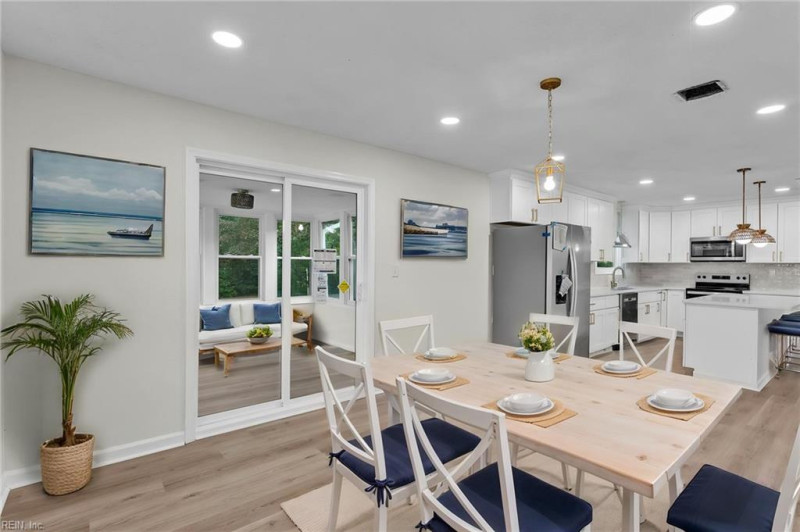 Photo 9 of 27 residential for sale in Virginia Beach virginia