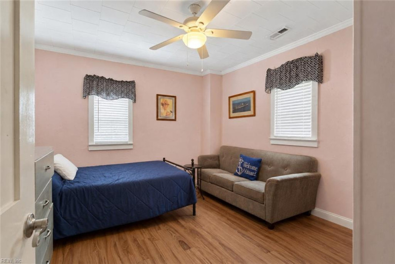 Photo 9 of 16 residential for sale in Isle of Wight County virginia