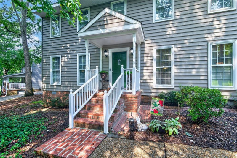 Photo 4 of 43 residential for sale in Newport News virginia Photo 4 of 43 residential for sale in Newport News virginia