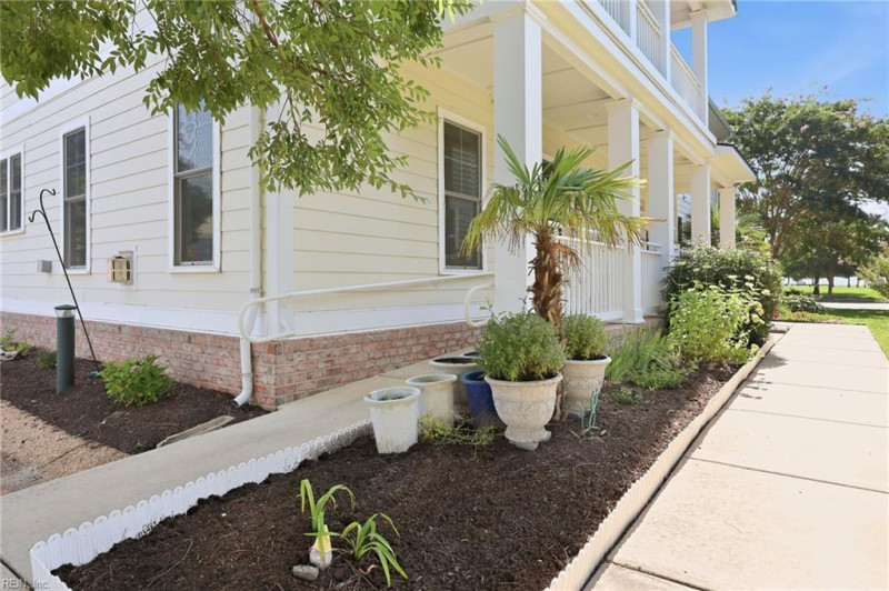Photo 28 of 44 residential for sale in Hampton virginia