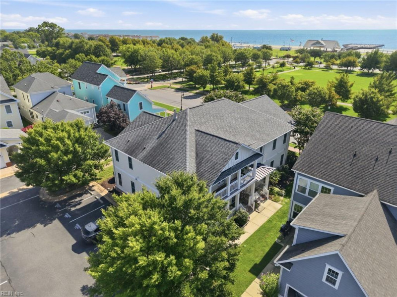 Photo 31 of 44 residential for sale in Hampton virginia