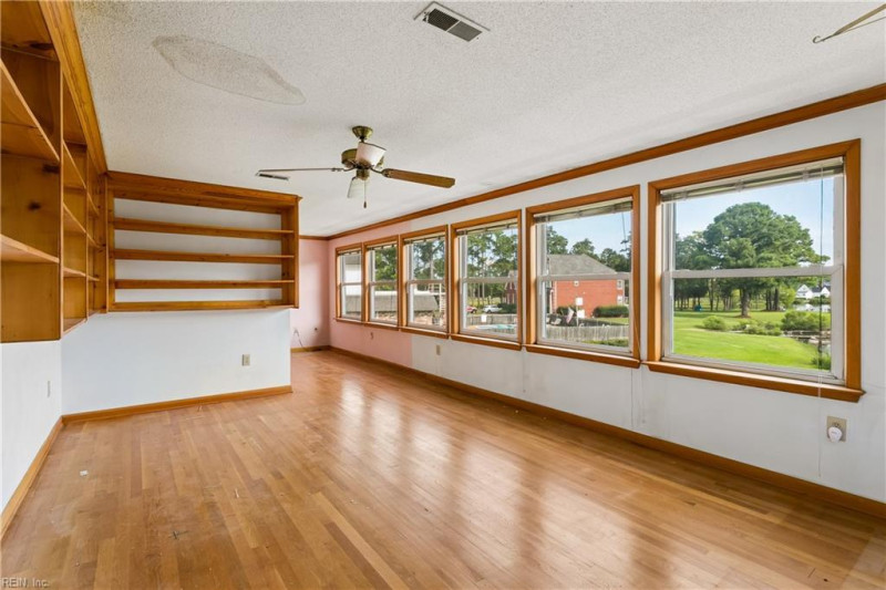 Photo 2 of 50 residential for sale in Poquoson virginia Photo 2 of 50 residential for sale in Poquoson virginia