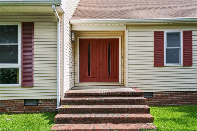 Photo 26 of 50 residential for sale in Poquoson virginia Photo 26 of 50 residential for sale in Poquoson virginia