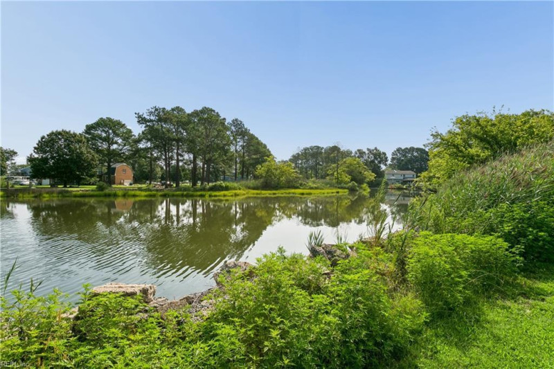 Photo 37 of 50 residential for sale in Poquoson virginia Photo 37 of 50 residential for sale in Poquoson virginia