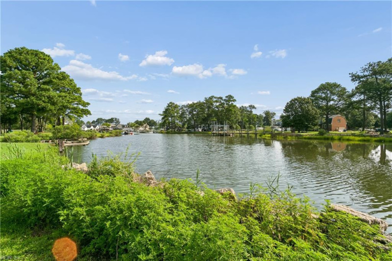 Photo 38 of 50 residential for sale in Poquoson virginia Photo 38 of 50 residential for sale in Poquoson virginia