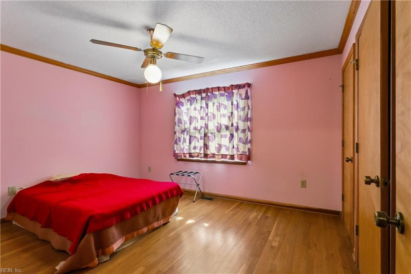 Photo 4 of 50 residential for sale in Poquoson virginia Photo 4 of 50 residential for sale in Poquoson virginia