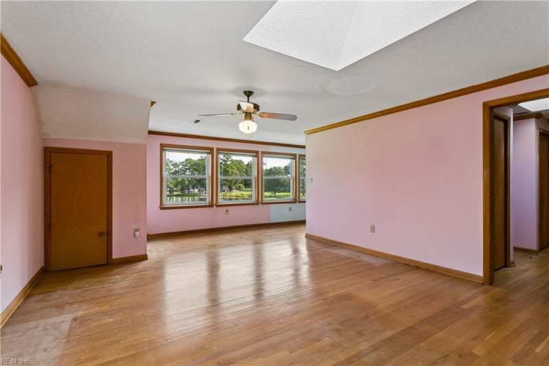 Photo 41 of 50 residential for sale in Poquoson virginia Photo 41 of 50 residential for sale in Poquoson virginia