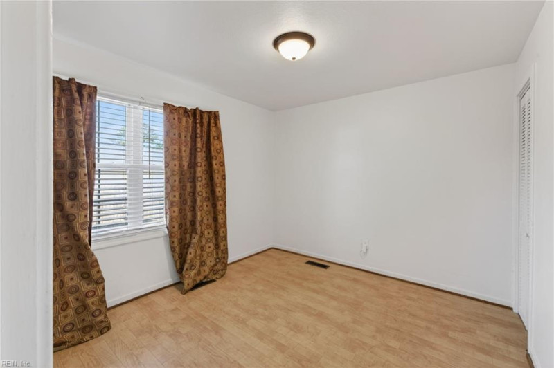 Photo 9 of 23 residential for sale in Portsmouth virginia Photo 9 of 23 residential for sale in Portsmouth virginia