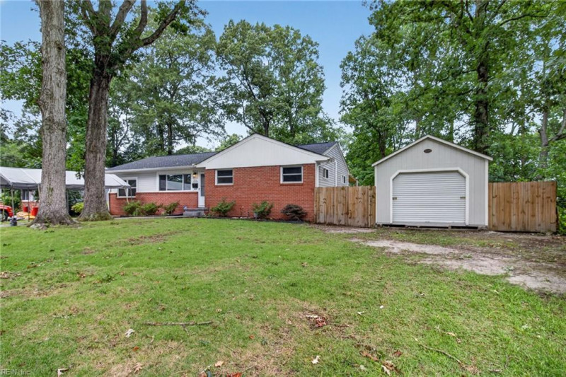 Photo 1 of 31 residential for sale in Virginia Beach virginia