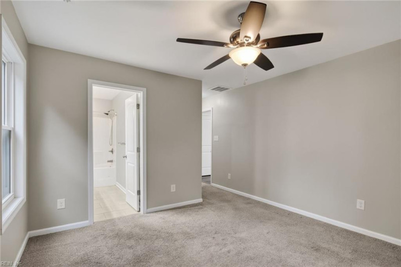 Photo 25 of 31 residential for sale in Virginia Beach virginia