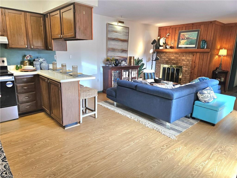 Photo 11 of 32 residential for sale in Virginia Beach virginia