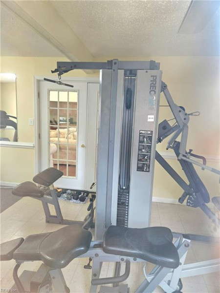 Photo 31 of 32 residential for sale in Virginia Beach virginia