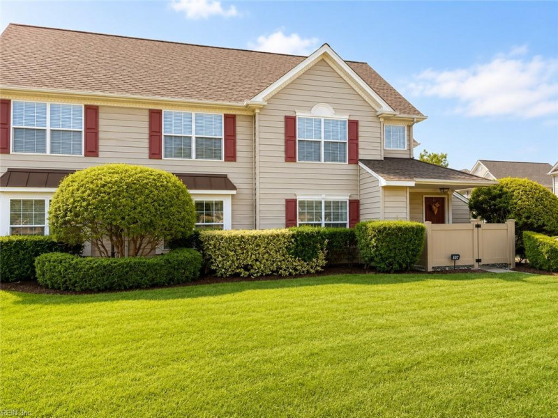 Photo 1 of 18 residential for sale in Suffolk virginia