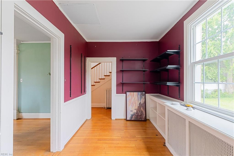 Photo 10 of 41 residential for sale in Norfolk virginia