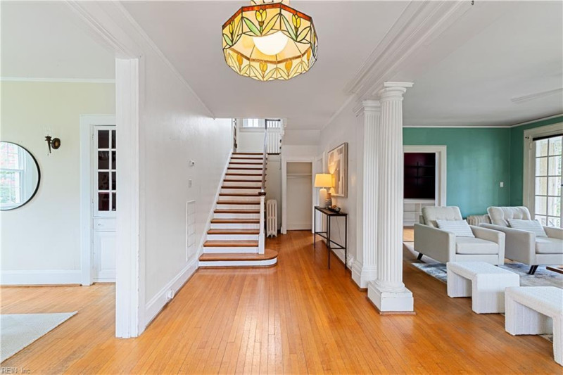 Photo 3 of 41 residential for sale in Norfolk virginia