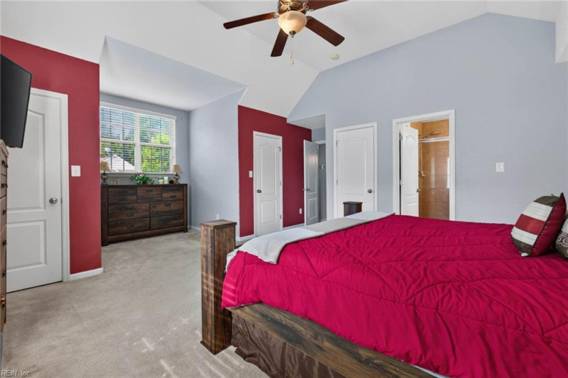 Photo 19 of 49 residential for sale in Chesapeake virginia