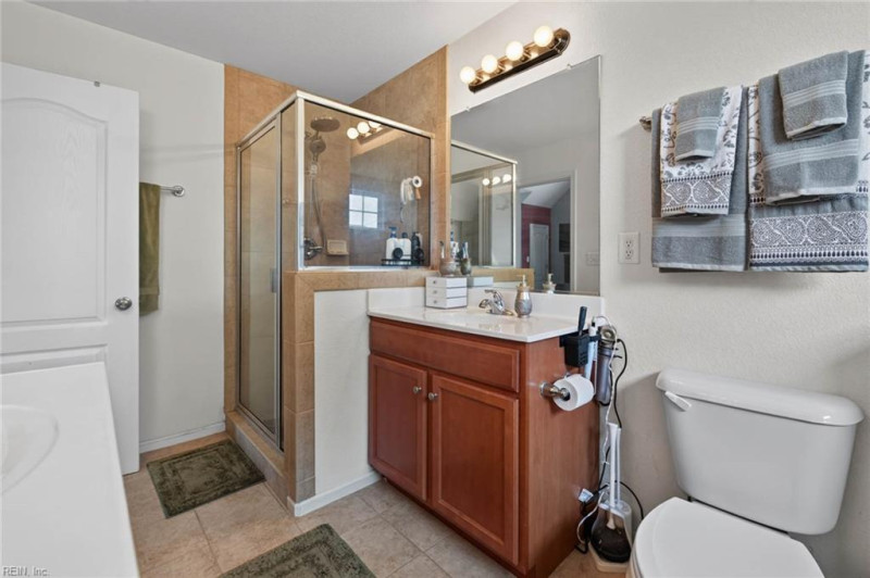 Photo 22 of 49 residential for sale in Chesapeake virginia