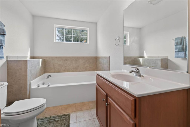 Photo 23 of 49 residential for sale in Chesapeake virginia