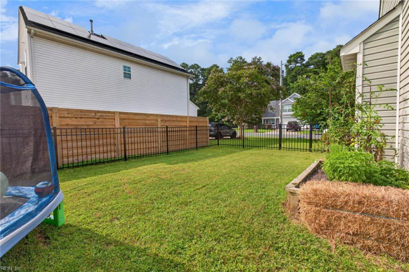 Photo 38 of 49 residential for sale in Chesapeake virginia