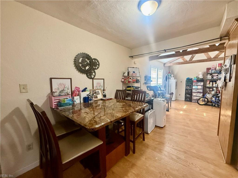 Photo 6 of 22 residential for sale in Virginia Beach virginia