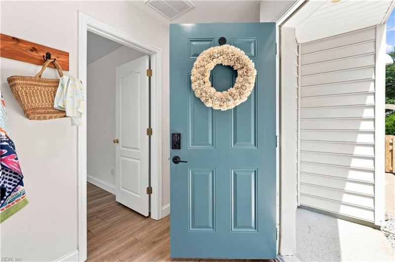 Photo 10 of 50 residential for sale in Virginia Beach virginia