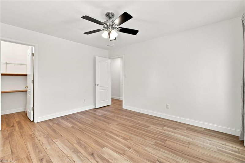Photo 12 of 50 residential for sale in Virginia Beach virginia