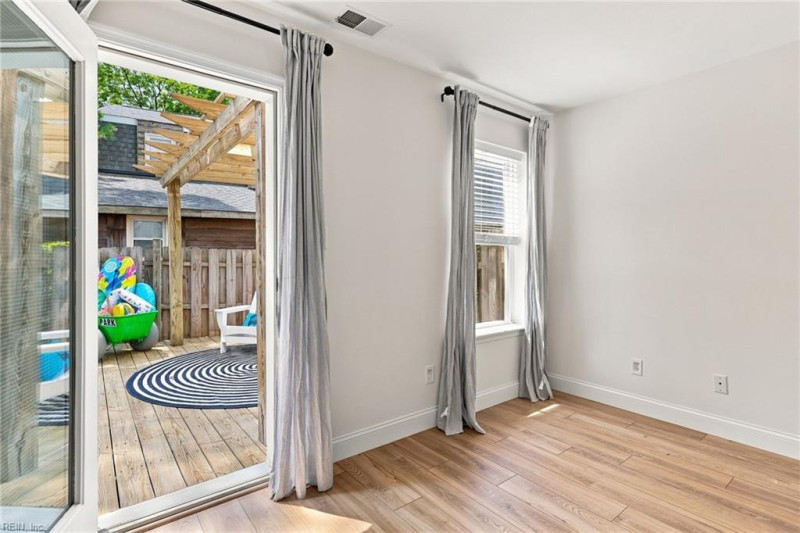 Photo 16 of 50 residential for sale in Virginia Beach virginia