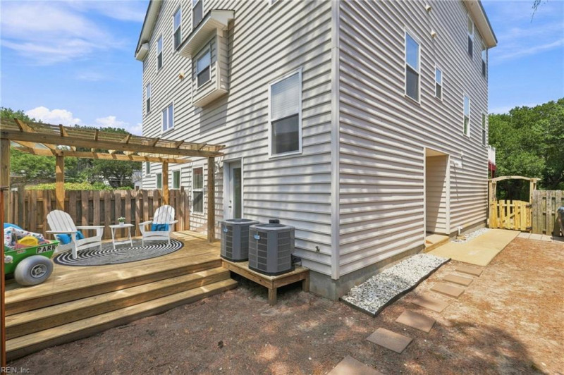 Photo 19 of 50 residential for sale in Virginia Beach virginia
