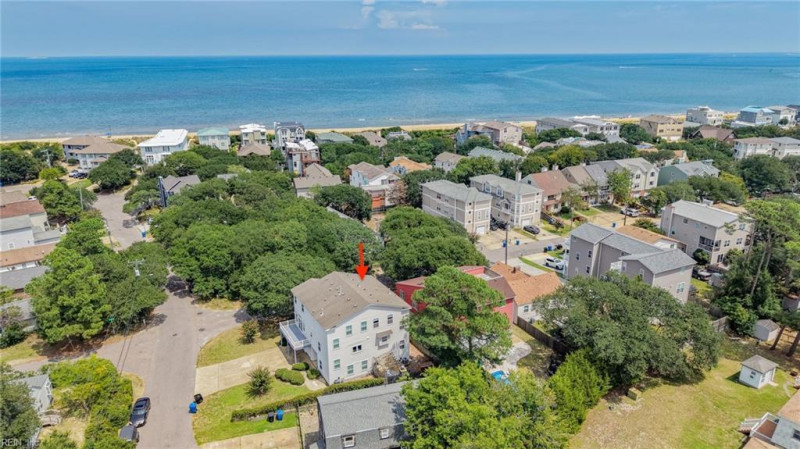 Photo 4 of 50 residential for sale in Virginia Beach virginia