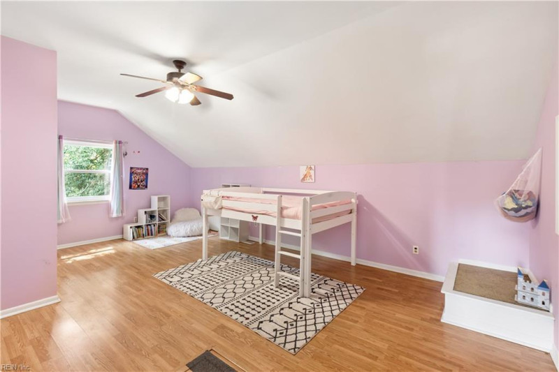 Photo 32 of 39 residential for sale in York County virginia