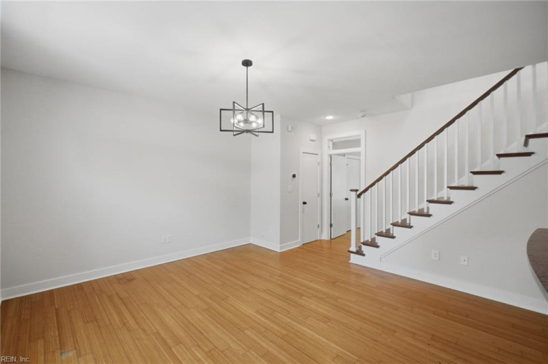 Photo 10 of 41 residential for sale in Norfolk virginia