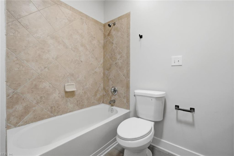 Photo 19 of 41 residential for sale in Norfolk virginia