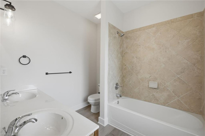 Photo 26 of 41 residential for sale in Norfolk virginia