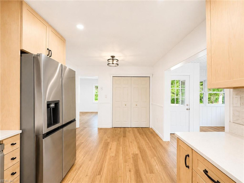 Photo 11 of 50 residential for sale in Middlesex County virginia