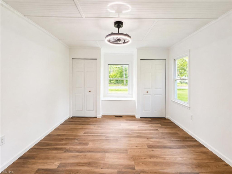 Photo 18 of 50 residential for sale in Middlesex County virginia