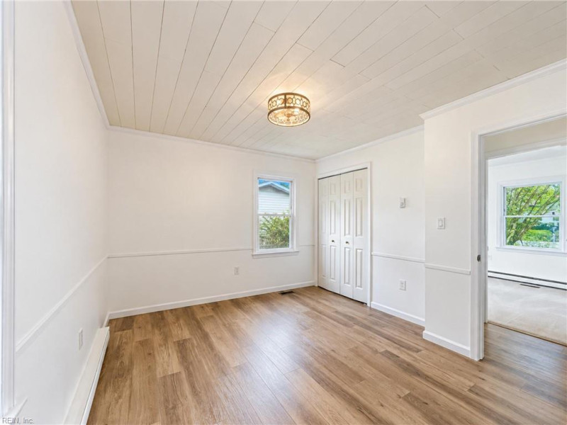 Photo 28 of 50 residential for sale in Middlesex County virginia