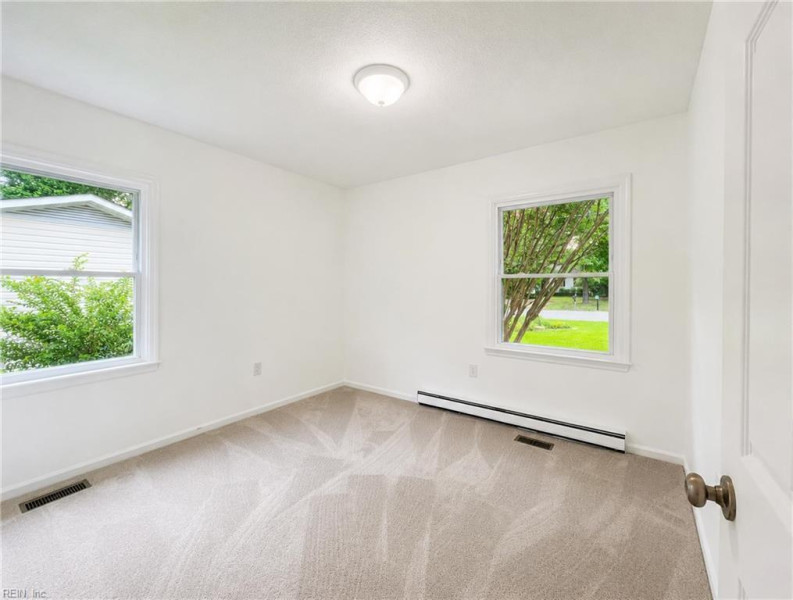 Photo 32 of 50 residential for sale in Middlesex County virginia