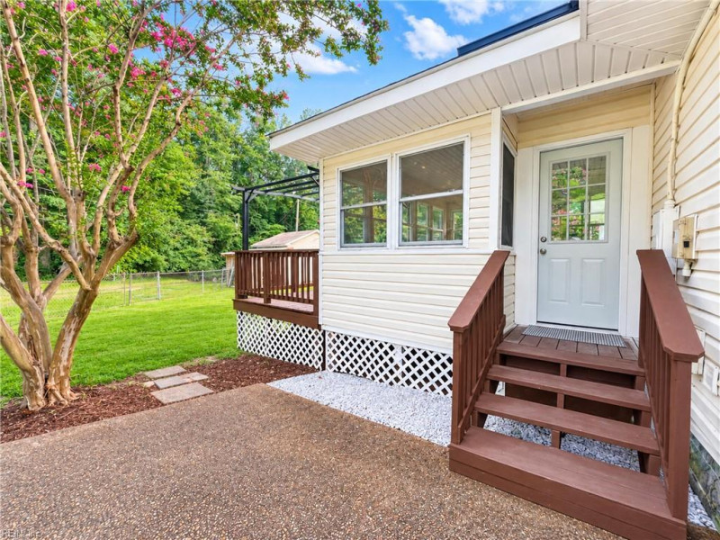 Photo 35 of 50 residential for sale in Middlesex County virginia