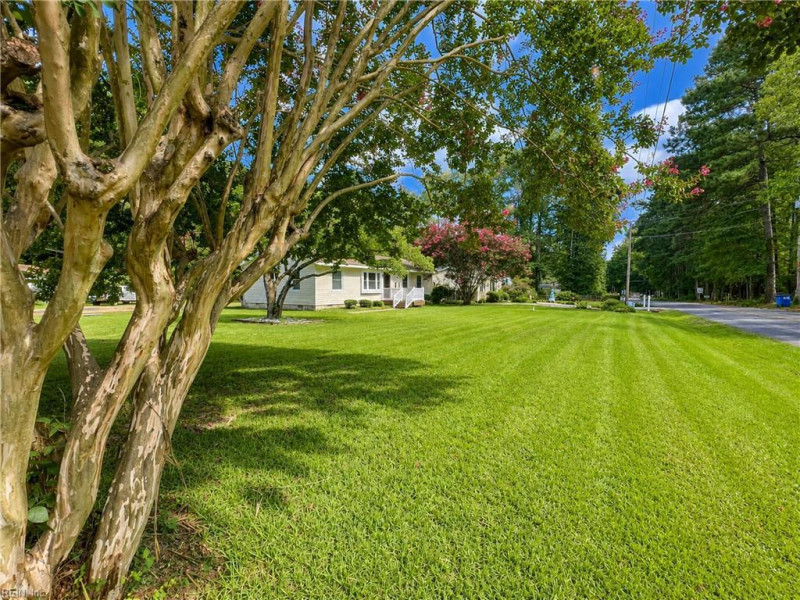 Photo 42 of 50 residential for sale in Middlesex County virginia