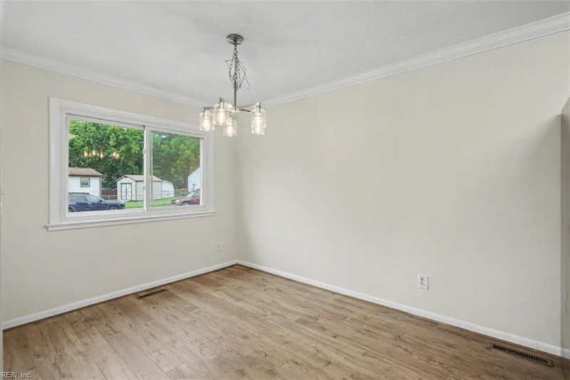 Photo 10 of 31 residential for sale in Norfolk virginia