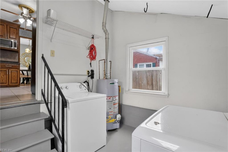 Photo 21 of 41 residential for sale in Hampton virginia