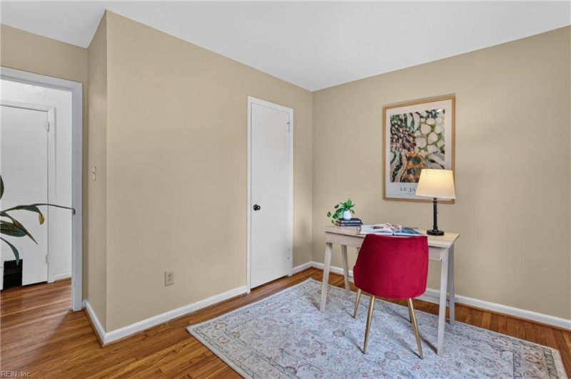 Photo 25 of 41 residential for sale in Hampton virginia