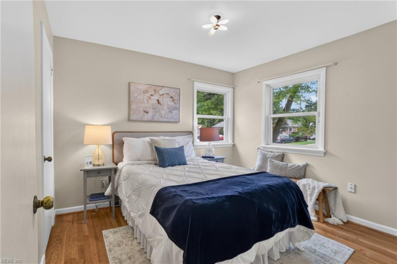 Photo 32 of 41 residential for sale in Hampton virginia