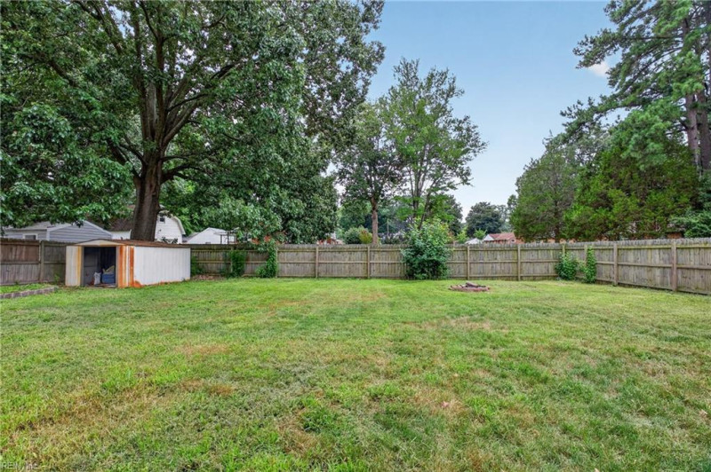 Photo 36 of 41 residential for sale in Hampton virginia
